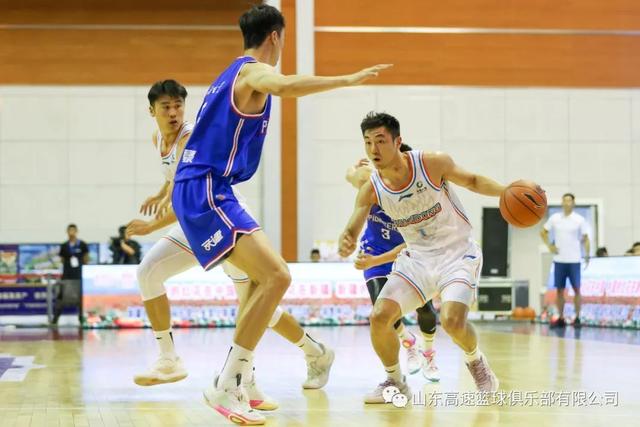 北京队碾压太阳，高诗岩状态火热